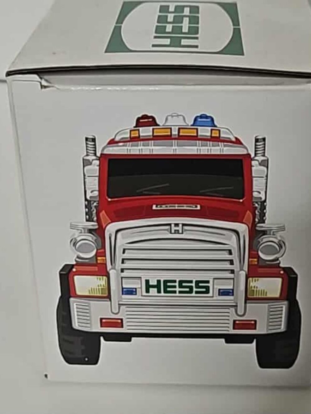 2015 Hess Fire Truck and Ladder Rescue 51st anniversary - Picture 2 of 4